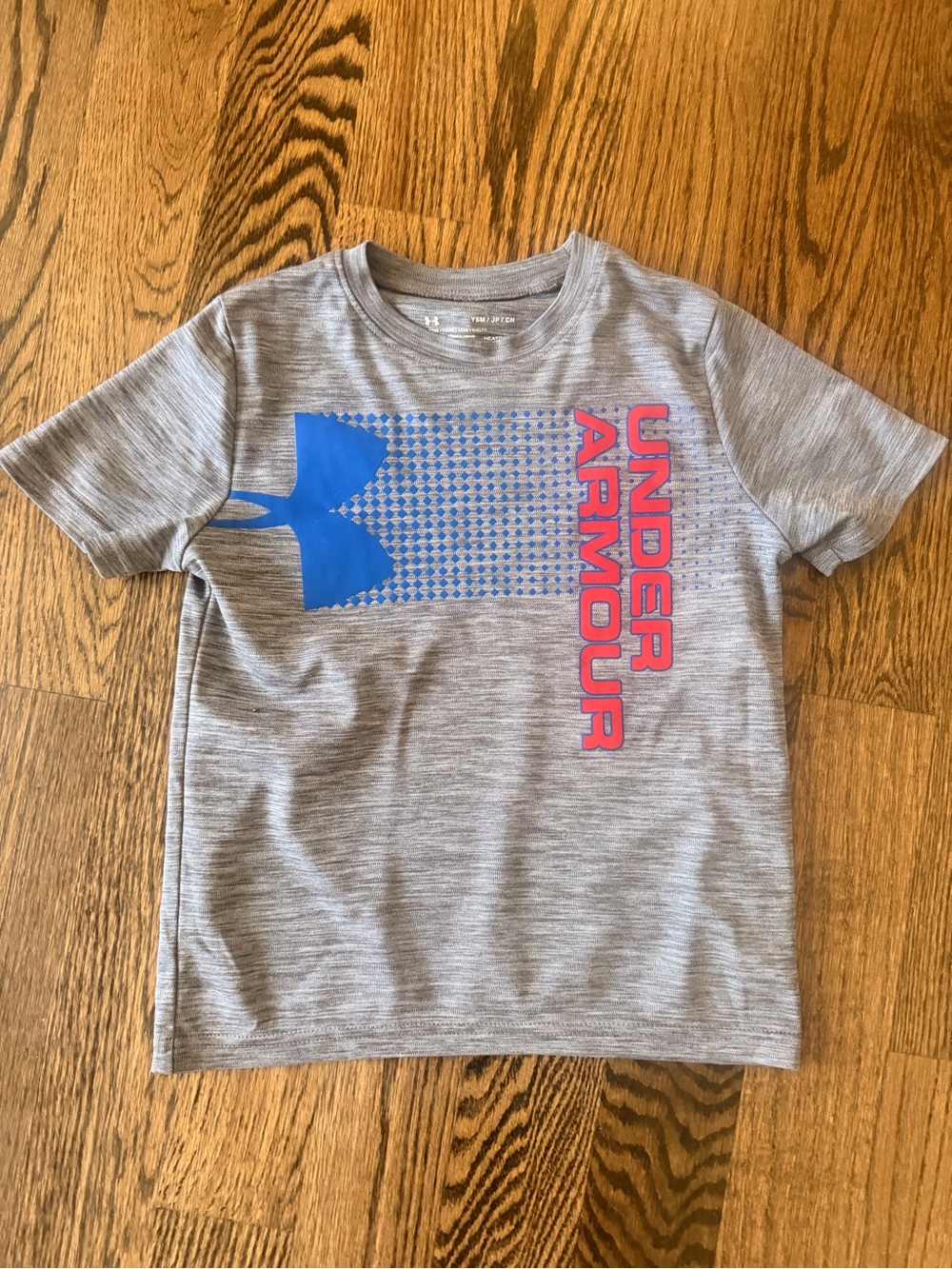 Under Armour Boys' Short Sleeve Grey Graphic Tee * Like New
